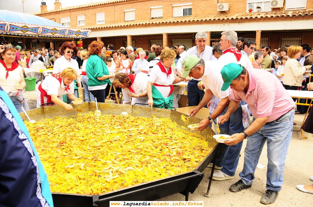 31 de Mayo de 2008. Paella popular organizada por la Peña Taurina "Los Timbales"