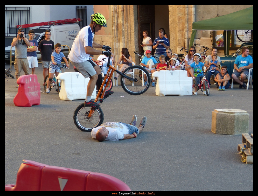 Exhibición Bike-Trial a cargo del campeón de España